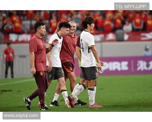 足球高大佗的传奇旅程与他对中国足球的深远影响分析 足球高大佗的传奇旅程与他对中国足球的深远影响分析